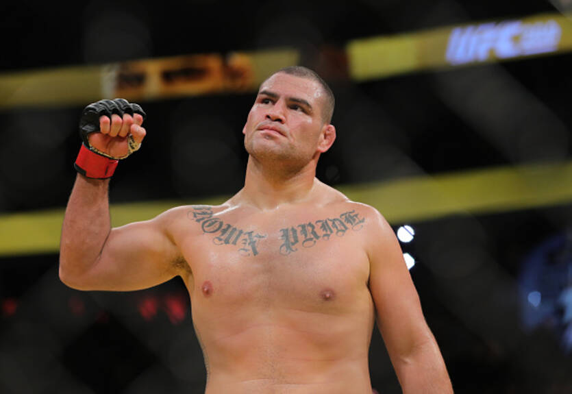 Веласкес: У меня просто выскочило колено Веласкес: У меня просто выскочило колено