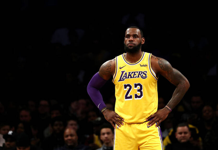 ЛеБрон: В Лейкерс все привыкли проигрывать, кроме меня