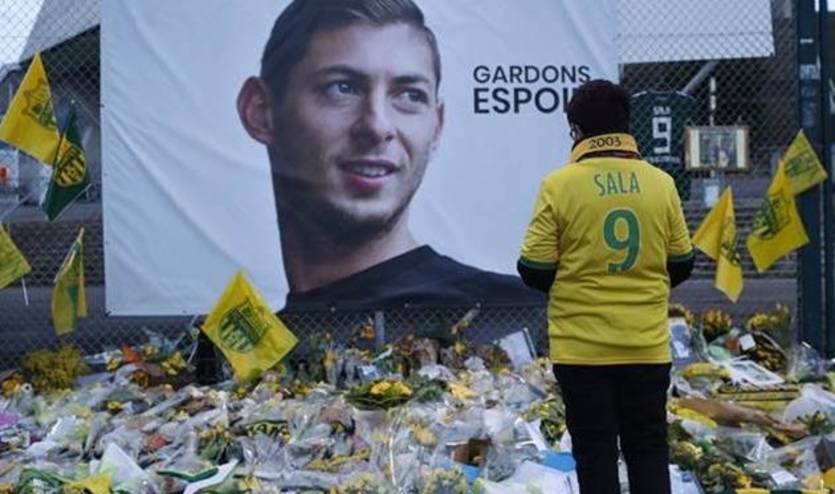 Импровизированный мемориал в память о Сале / Getty Images