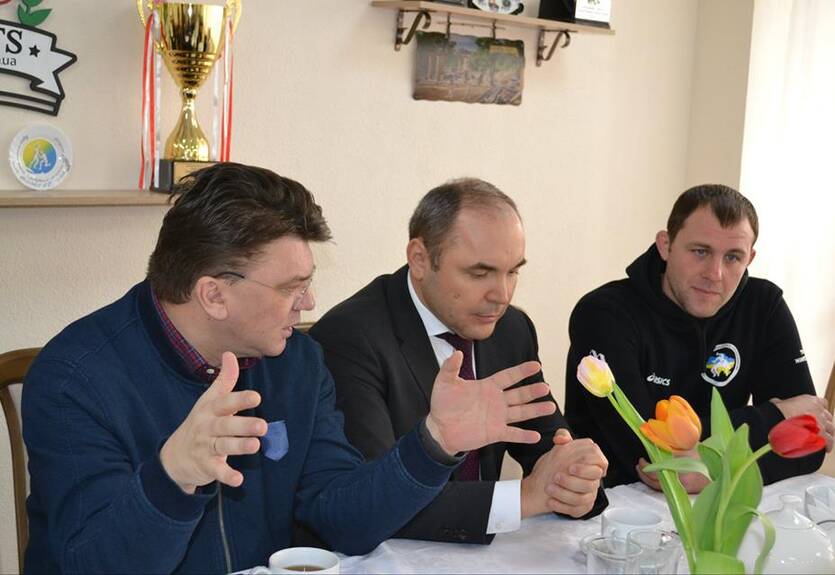 Жданов: Сделаем встречи со спортсменами более регулярными