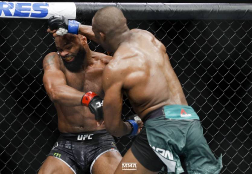 Усман дрался против Вудли с травмированной ногой Усман дрался против Вудли с травмированной ногой