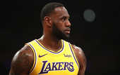ЛеБрон: Лейкерс рано думать о плей-офф ЛеБрон: Лейкерс рано думать о плей-офф