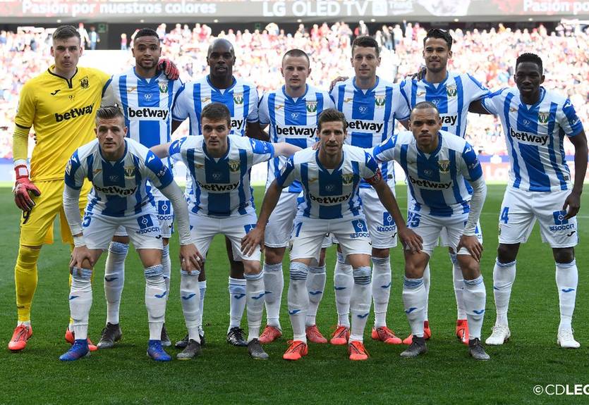 Игроки Леганеса вышли на матч с Атлетико в футболках с именами своих матерей