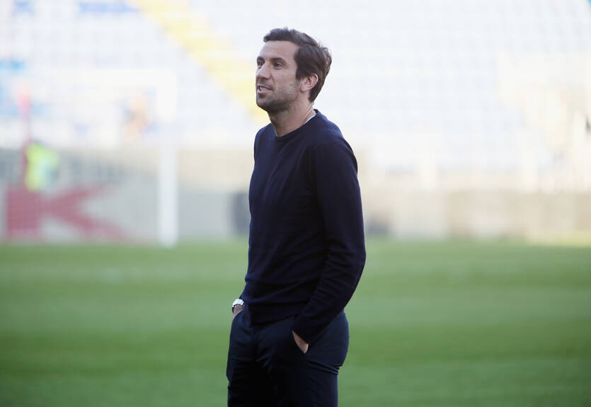 Срна: Возможно, буду комментатором, но только на Футбол 1/2 с Леоненко