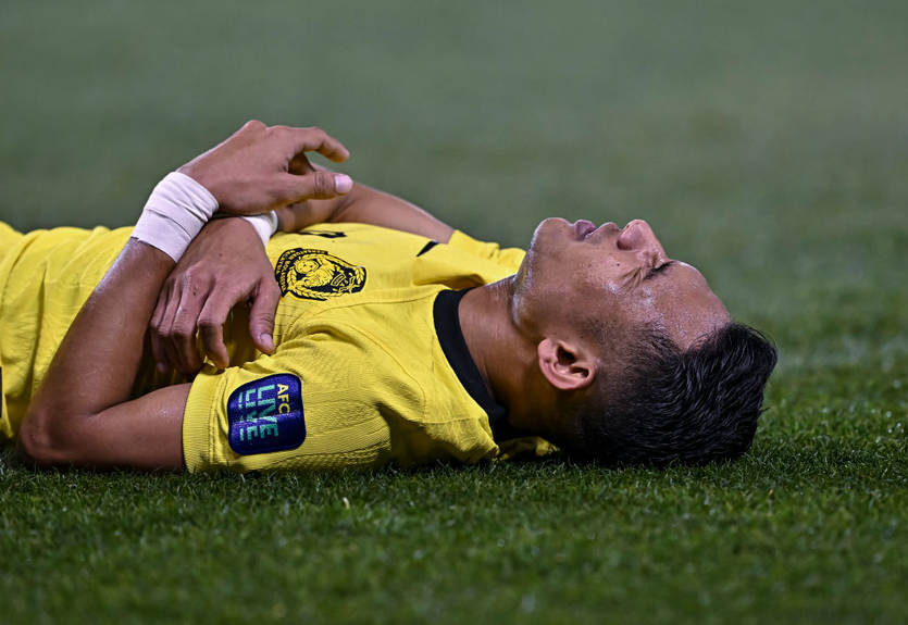 В Малайзии футболиста облили кислотой