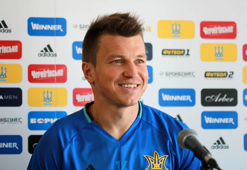 Пресс-конференция Руслана Ротаня: видео трансляция