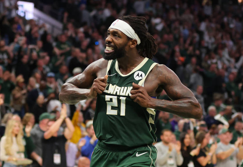 Поліція розпочала розслідування інциденту за участю гравця Мілуокі та фанатів Індіани Поліція розпочала розслідування інциденту за участю гравця Мілуокі та фанатів Індіани