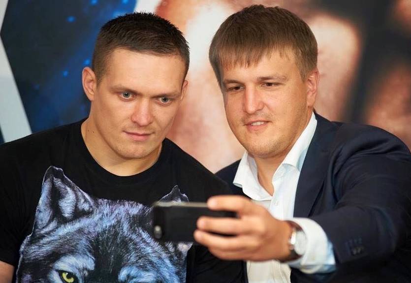 Красюк: У Усика есть все, чтобы стать наследником братьев Кличко Красюк: У Усика есть все, чтобы стать наследником братьев Кличко