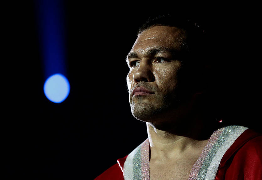 Пулев принес извинения журналистке, которую поцеловал в губы