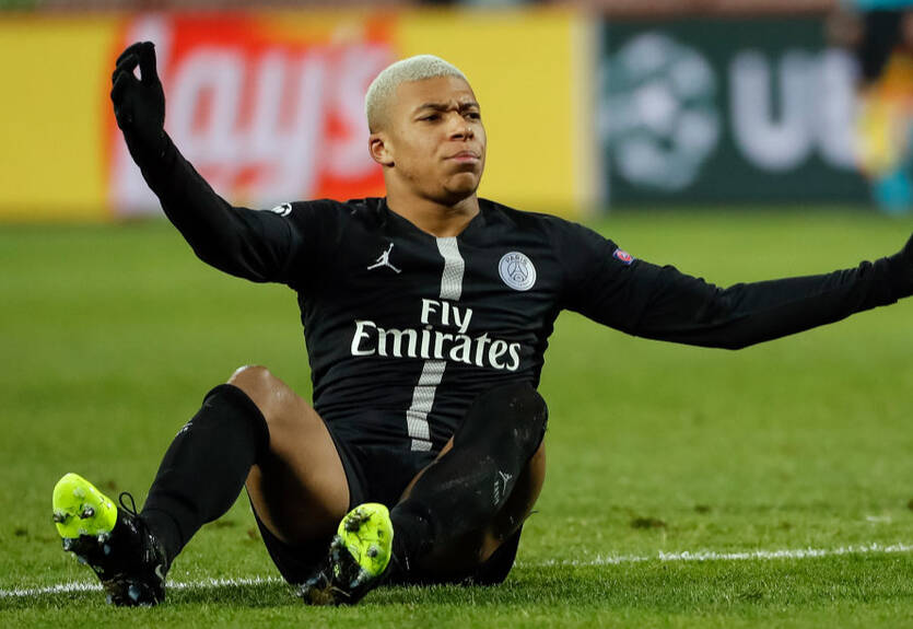 Злоумышленники взломали аккаунт Мбаппе в Twitter