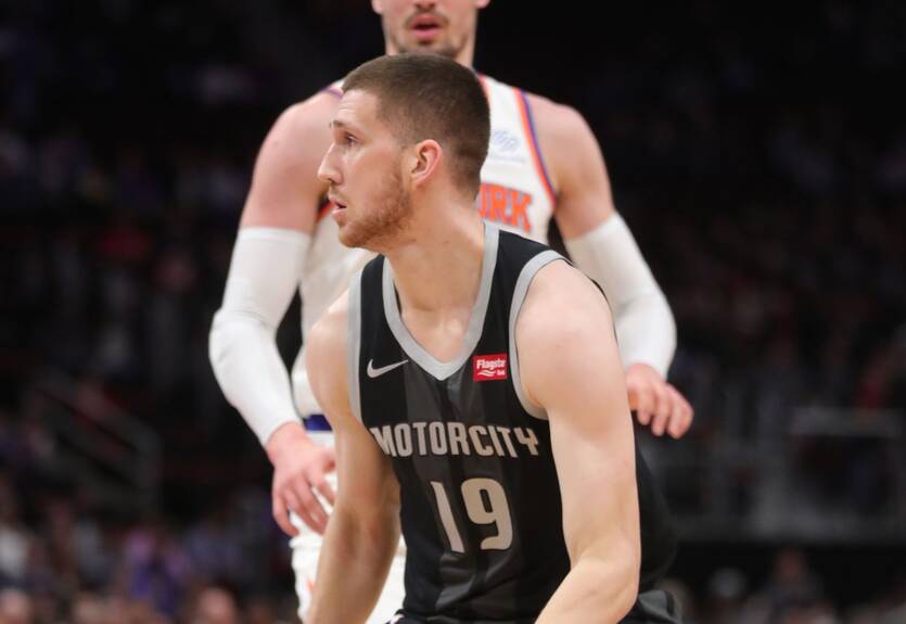 Михайлюк пробудет в лазарете около 6 недель и не поможет Детройту в плей-офф