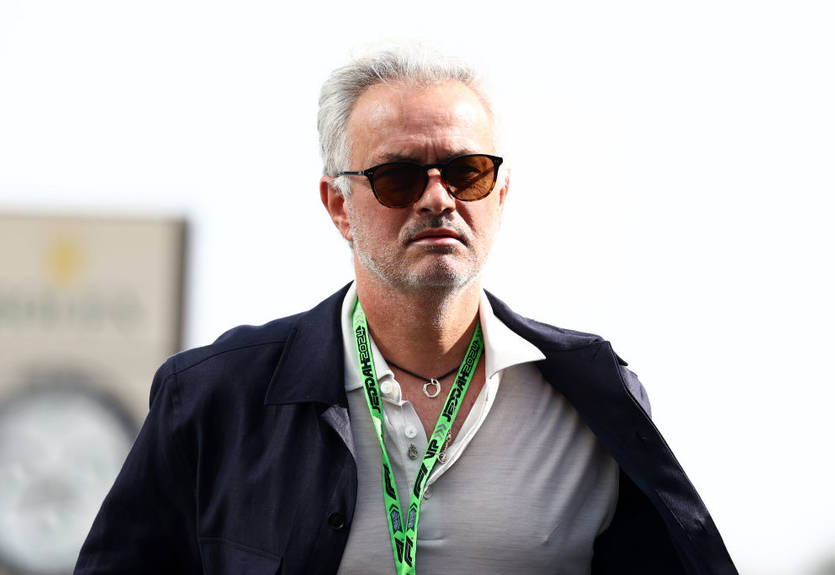 Моуринью может возглавить турецкий топ-клуб