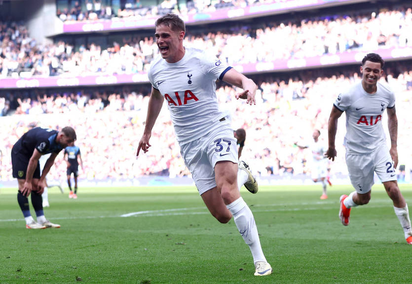 Тоттенхэм оформил вылет Бернли из Премьер-лиги