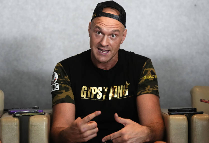 "Найкращий боксер": Ф'юрі несподівано розхвалив Усика