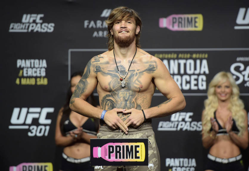 Українського бійця UFC відсторонили від боїв на три місяці