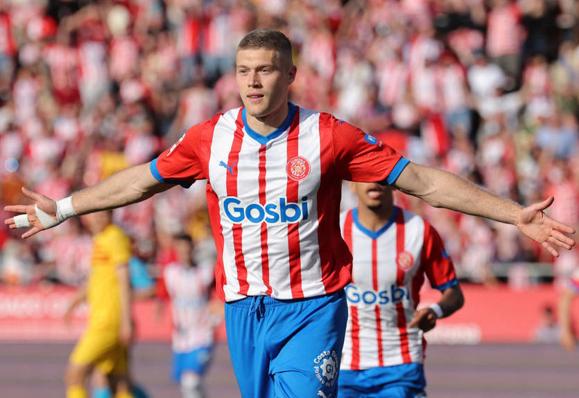 Жирона выставила ценник на Довбика