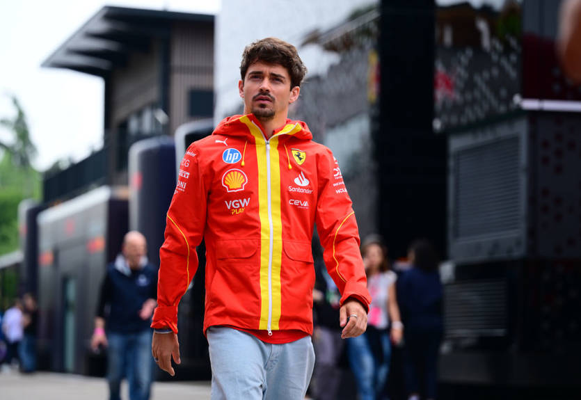 "Рішення команди": Леклер вперше прокоментував заміну свого гоночного інженера "Рішення команди": Леклер вперше прокоментував заміну свого гоночного інженера