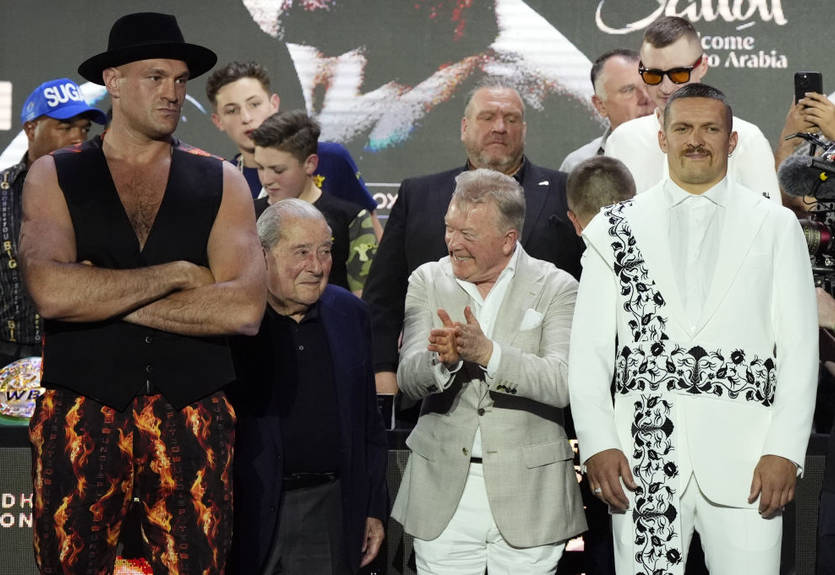 Усик - Фьюри: онлайн-трансляция церемонии взвешивания