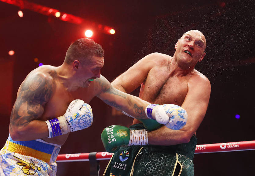 Усик - Ф'юрі: відео нокдауну Усик - Ф'юрі: відео нокдауну