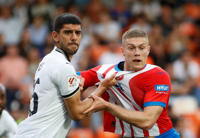 Асист Циганкова та гол Довбика в огляді матчу Валенсія - Жирона