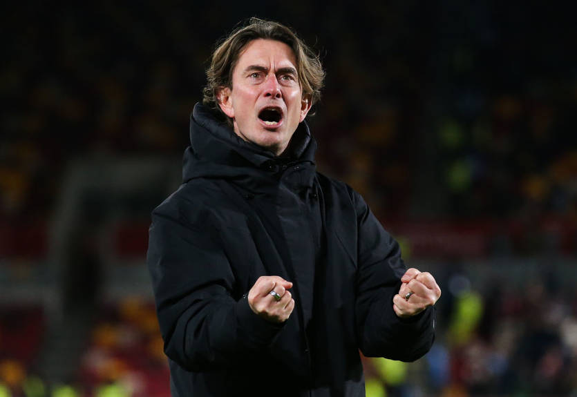 Баварія придивляється до двох тренерів з АПЛ