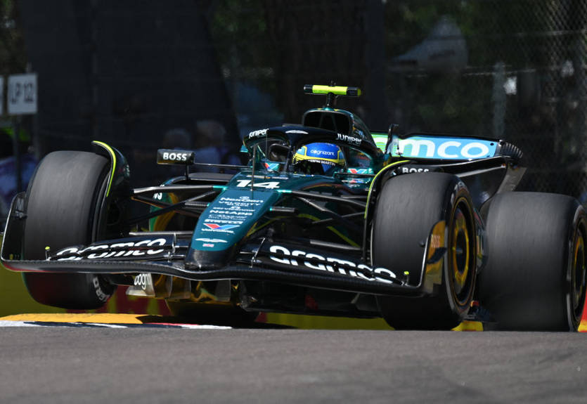 Оновлення Астон Мартіна зробили болід складним в управлінні Оновлення Астон Мартіна зробили болід складним в управлінні