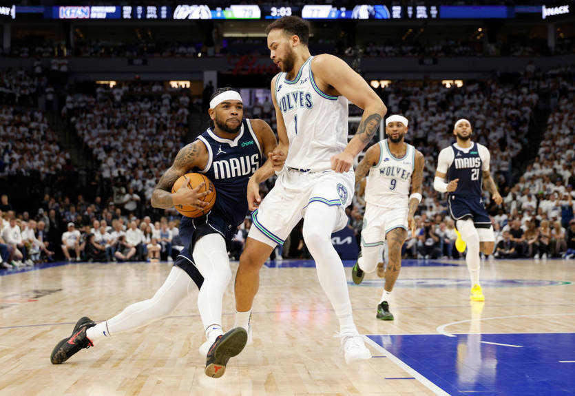 Плей-офф: Даллас вирвав перемогу у Міннесоти Плей-офф: Даллас вирвав перемогу у Міннесоти