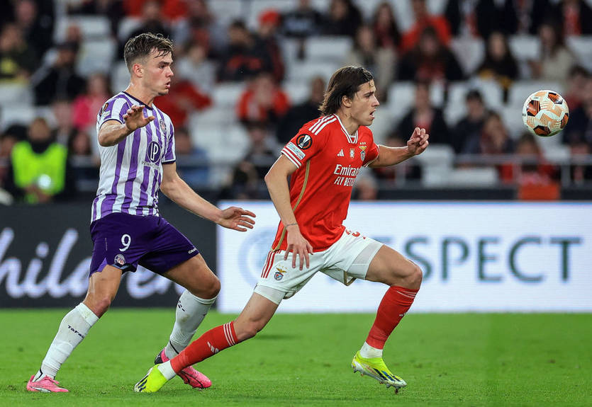 Бенфика Трубина выкупит воспитанника Манчестер Юнайтед Бенфика Трубина выкупит воспитанника Манчестер Юнайтед