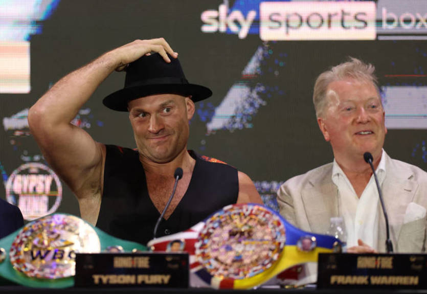 Промоутер Ф'юрі назвав свій рахунок у бою з Усиком