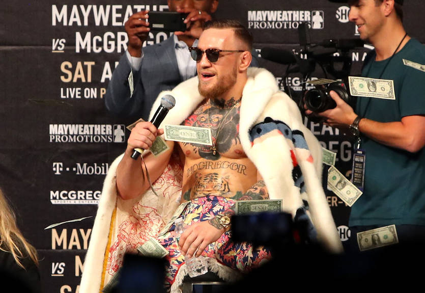 Чемпіон UFC - про Макгрегора: Кожен боєць ММА має дякувати йому за зростання зарплат Чемпіон UFC - про Макгрегора: Кожен боєць ММА має дякувати йому за зростання зарплат