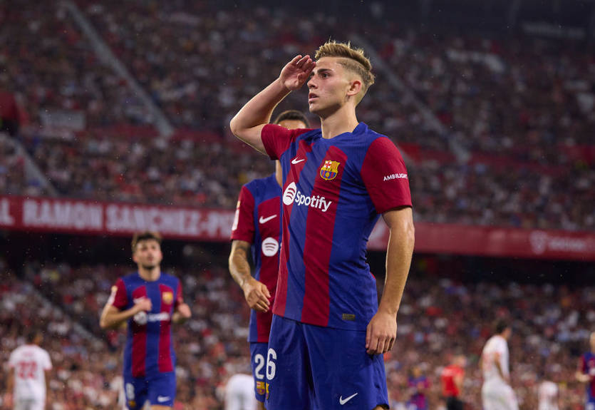 Фермин Лопес принес Барселоне победу над Севильей в последнем туре