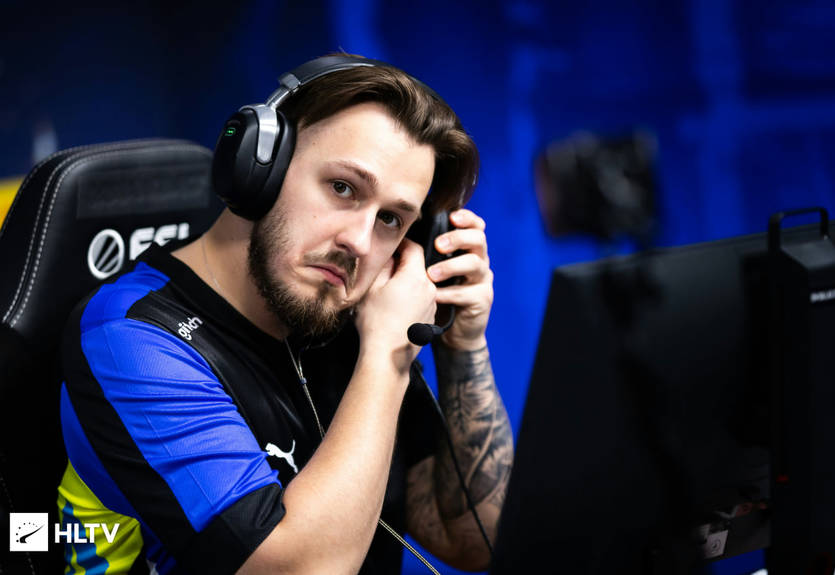 NaVi потерпели первое поражение на IEM Dallas, уступив россиянам