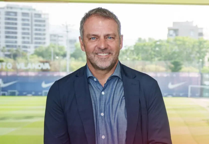 Стало известно, когда Барселона проведет презентацию Флика