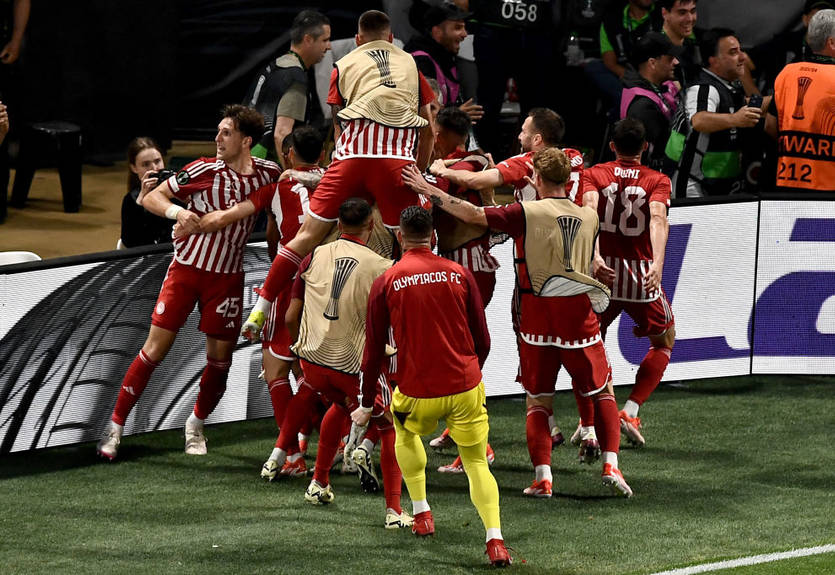 Олімпіакос виграв Лігу конференцій, обігравши Фіорентину у фіналі