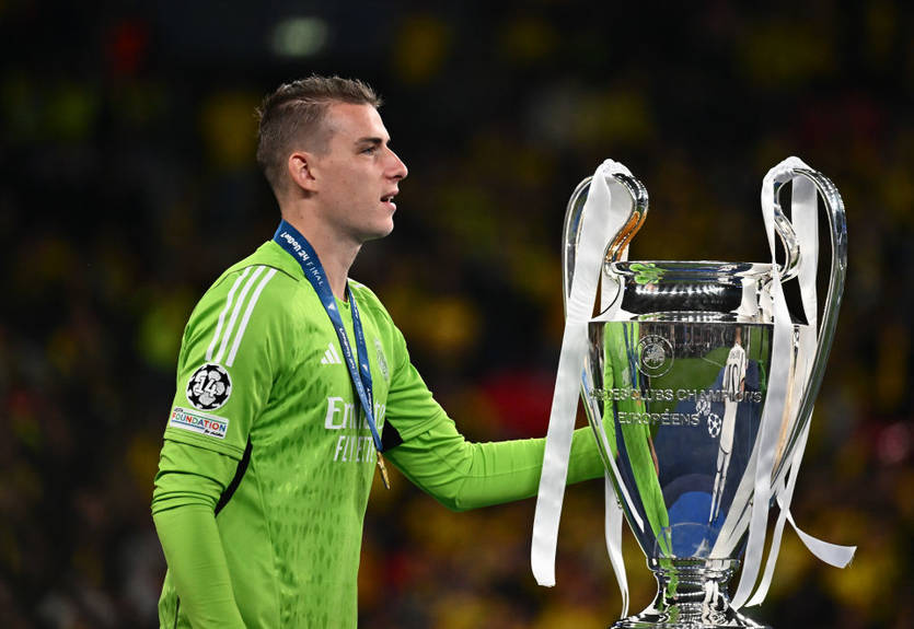 Лунін відреагував на перехід Мбаппе в Реал