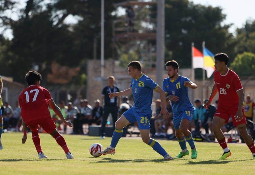 Олимпийская сборная Украины разгромила Индонезию на турнир имени Мориса Ревелло