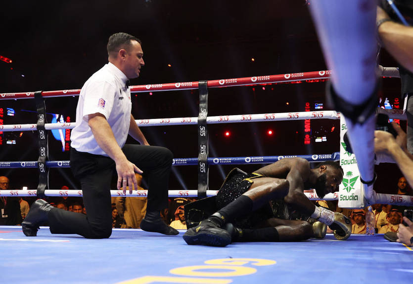 "Пора заканчивать": Бывший чемпион дал однозначный совет Уайлдеру