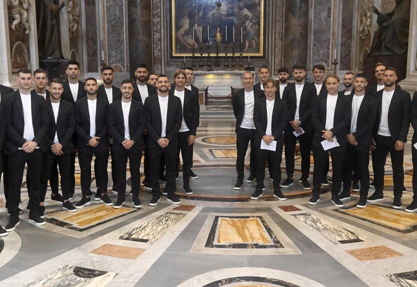 Збірна Хорватії провела незвичайну підготовку до Євро-2024 Збірна Хорватії провела незвичайну підготовку до Євро-2024