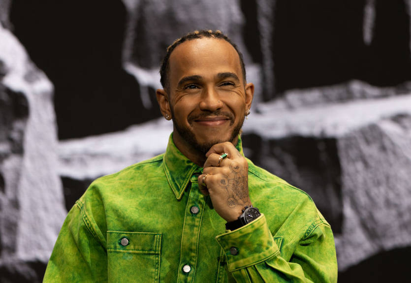 "Это шаг в правильном направлении": Хэмилтон оценил болиды 2026 года "Это шаг в правильном направлении": Хэмилтон оценил болиды 2026 года