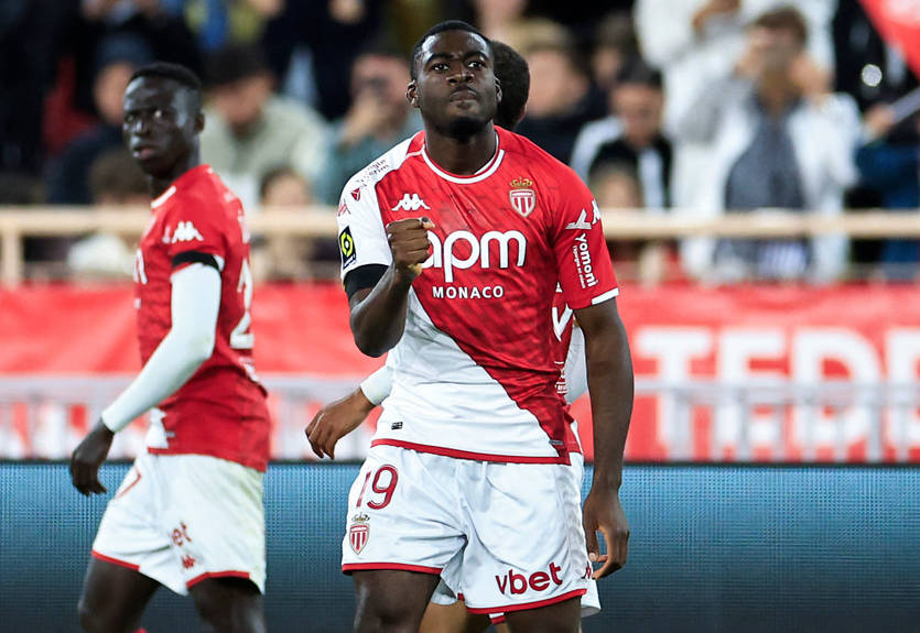 Милан и ПСЖ поспорят за полузащитника сборной Франции