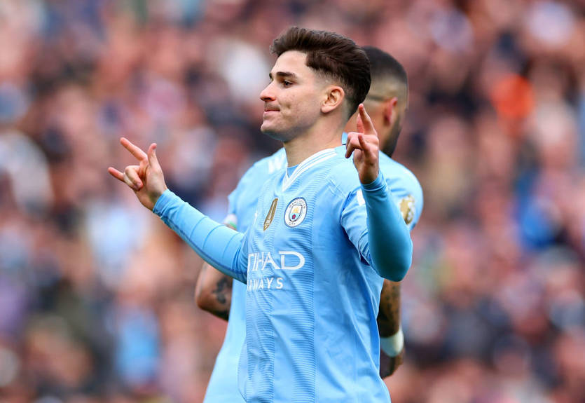 Челсі має наміри підписати форварда Манчестер Сіті