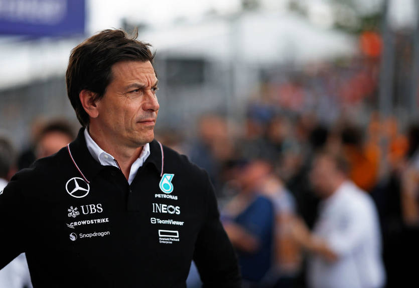 Вольфф специально затягивает переход Антонелли, надеясь на другого пилота Вольфф специально затягивает переход Антонелли, надеясь на другого пилота