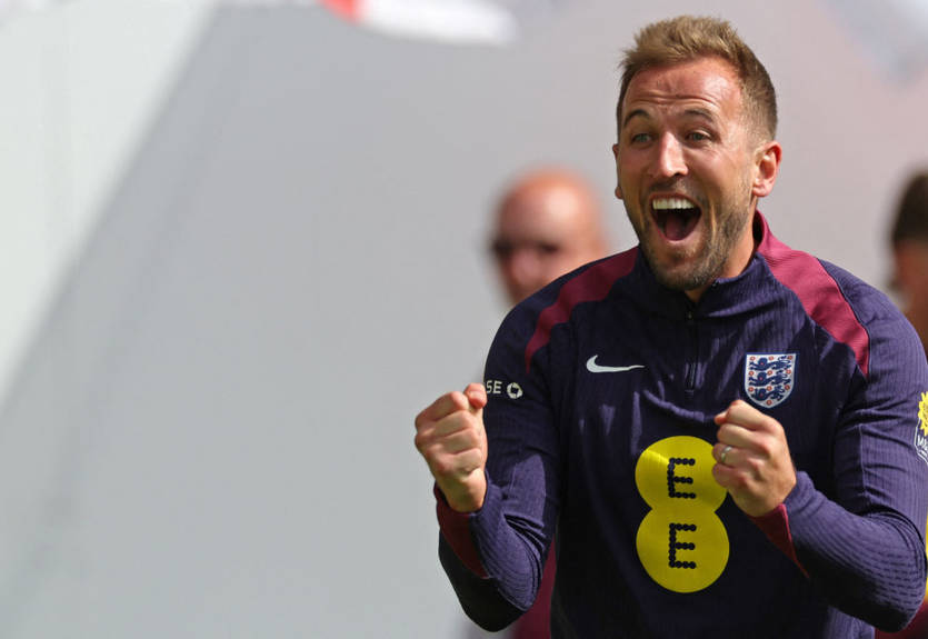 Полиция Германии призвала английских фанатов отказаться от пива в пользу каннабиса