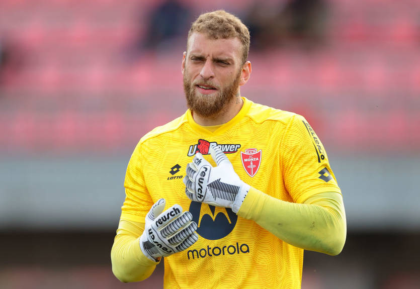 Ливерпуль трижды пытался подписать итальянского голкипера Ливерпуль трижды пытался подписать итальянского голкипера