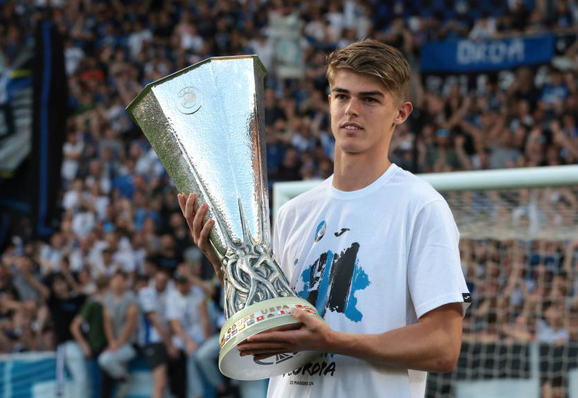 Аталанта объявила о переходе хавбека Милана