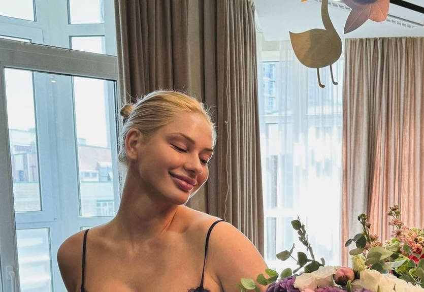 Жена игрока сборной Украины опубликовала с ним первые совместные фото после обвинений в измене