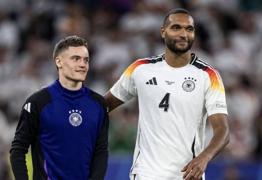 "Уходи, уходи": Лидер Байера обиделся на своего одноклубника после поражения в теннисе