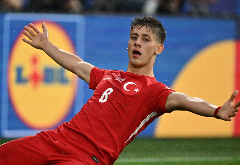 Гюлер побил рекорд Роналду на Евро