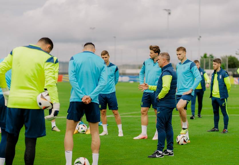 Ребров назвав заявку України на матч зі Словаччиною