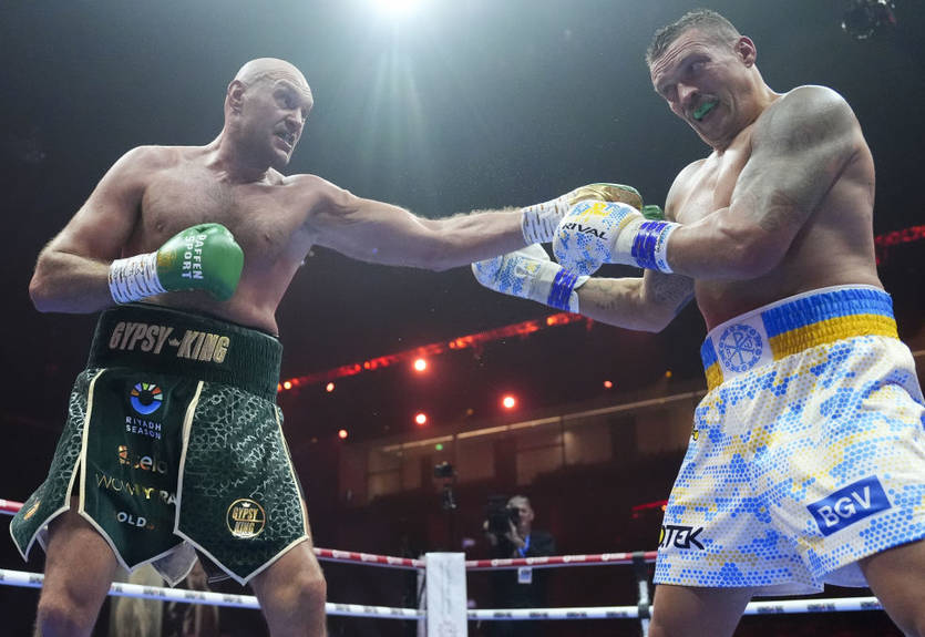 "Він стане безперечним чемпіоном": катмен Ф'юрі здивував заявою про реванш з Усиком